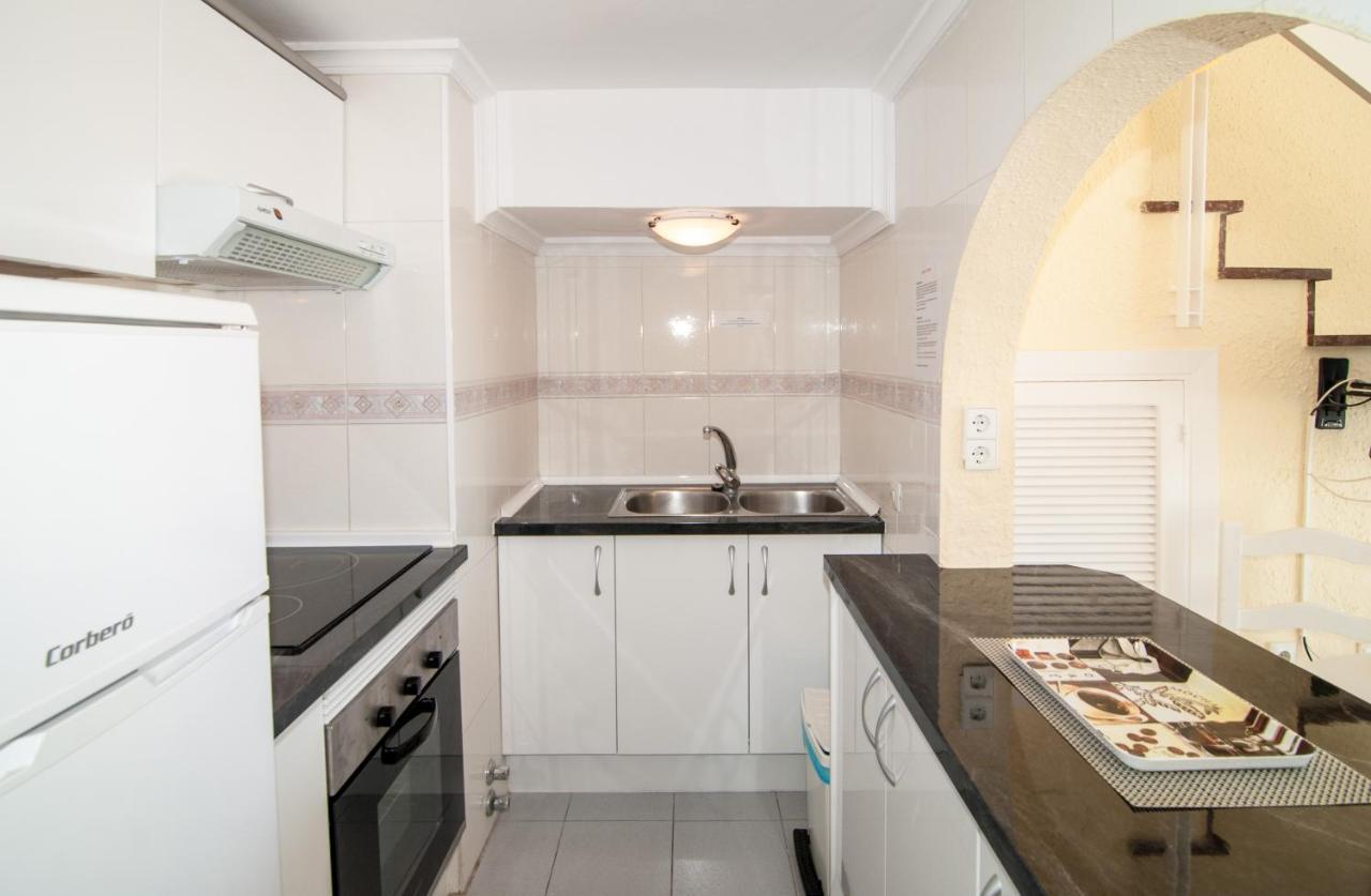 מארבלה Skol 911A 1 Bedroom Duplex With Sea Views מראה חיצוני תמונה